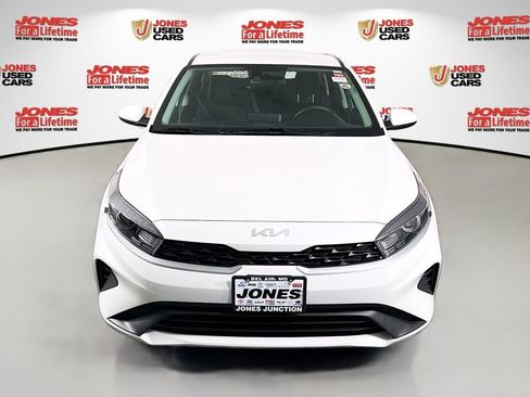 Used 2024 Kia Forte LXS FWD image 11