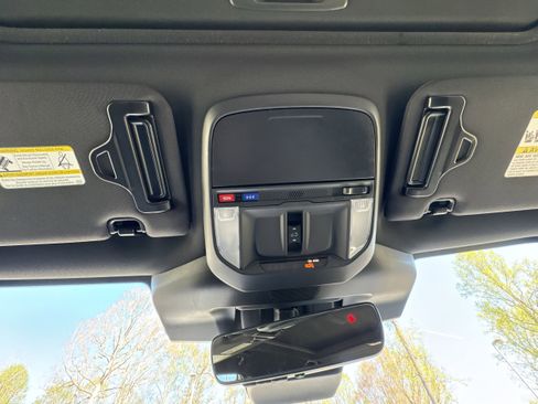 New 2026 Subaru Forester Limited image 9