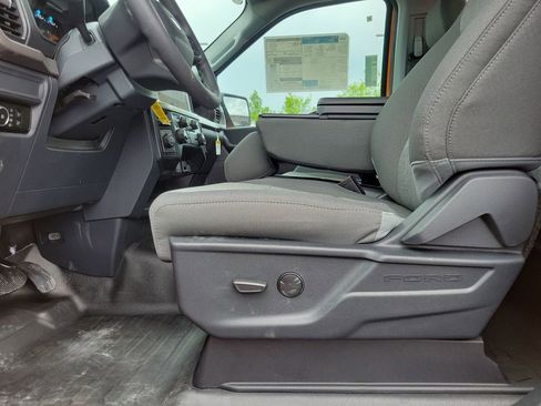 New 2026 Ford F150 XL AWD/4WD image 12