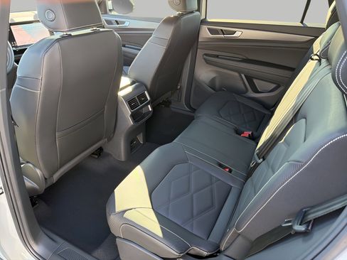 New 2026 Volkswagen Atlas Cross Sport SE AWD/4WD image 23