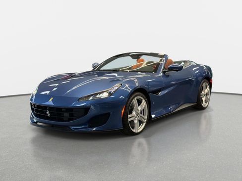 Used 2021 Ferrari Portofino M RWD image 7
