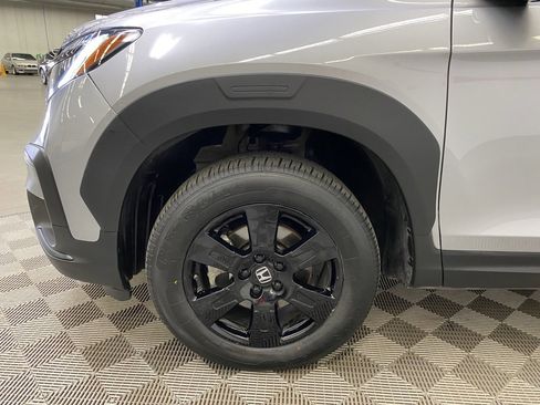 Used 2022 Honda Pilot TrailSport image 16