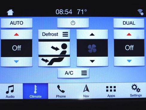 Used 2018 Ford F150 Lariat w/ Equipment Group 501A Mid image 22