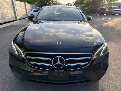 Used 2018 Mercedes-Benz E 400 4MATIC Sedan image 9