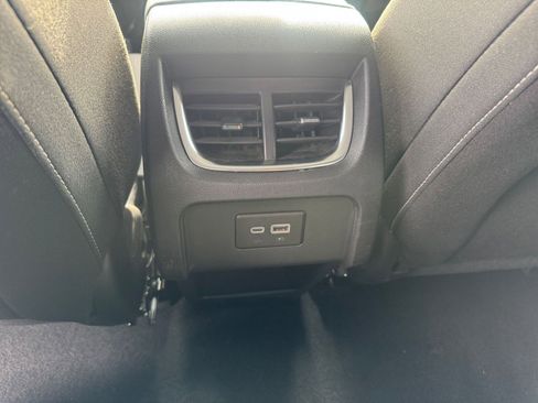 Used 2025 Chevrolet Blazer LT image 24