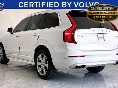 Used 2021 Volvo XC90 T6 Momentum w/ Climate Package AWD/4WD image 14