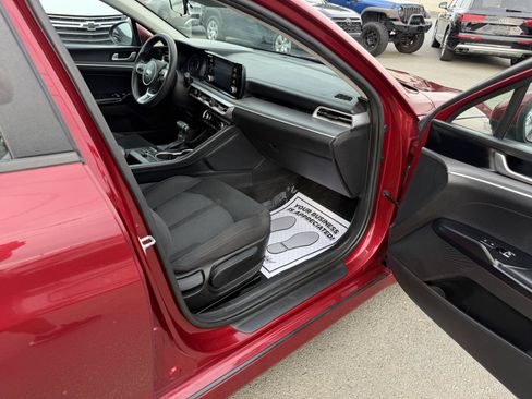 Used 2021 Kia K5 LXS FWD image 13