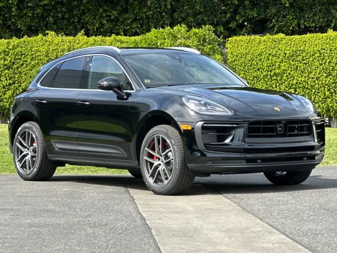 New 2026 Porsche Macan S AWD/4WD image 10