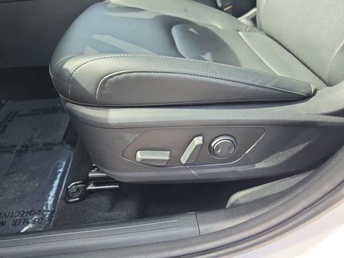 Certified 2023 Kia Sportage EX FWD image 20