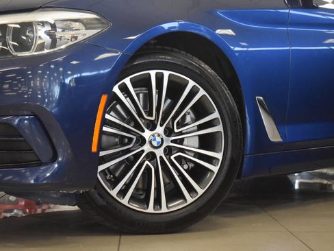 Used 2019 BMW 530i w/ Convenience Package image 15