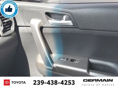 Used 2017 Kia Sportage LX image 28