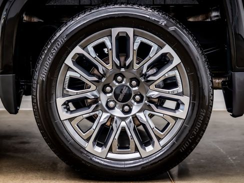 Used 2023 GMC Sierra 1500 Denali Ultimate image 39