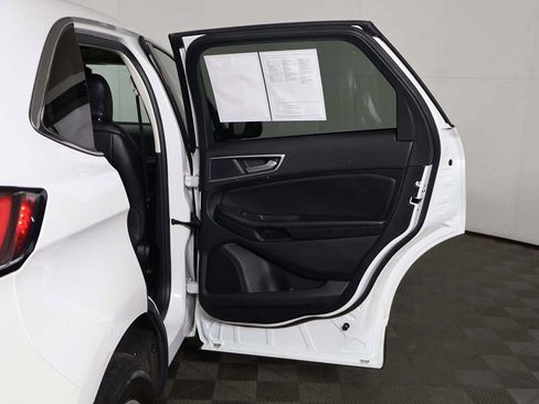 Used 2022 Ford Edge SEL w/ Convenience Package image 22