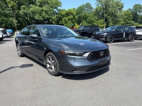 Used 2024 Honda Accord EX image 4