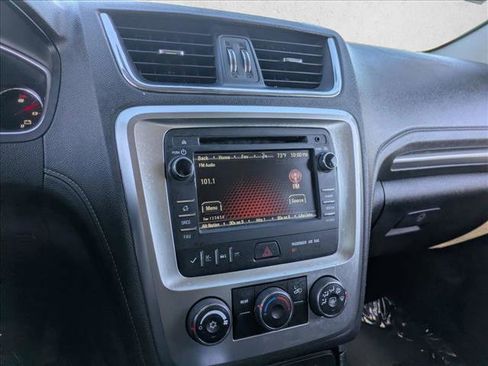 Used 2014 GMC Acadia SLE image 11
