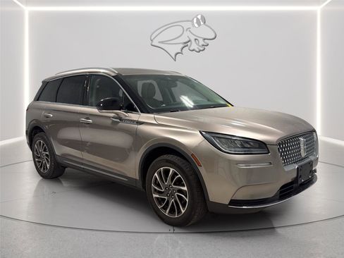 Used 2020 Lincoln Corsair AWD w/ Equipment Group 101A image 7