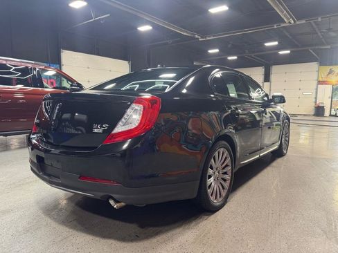 Used 2014 Lincoln MKS AWD w/ Equipment Group 101A image 5