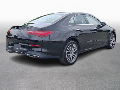 Used 2025 Mercedes-Benz CLA 250 image 4