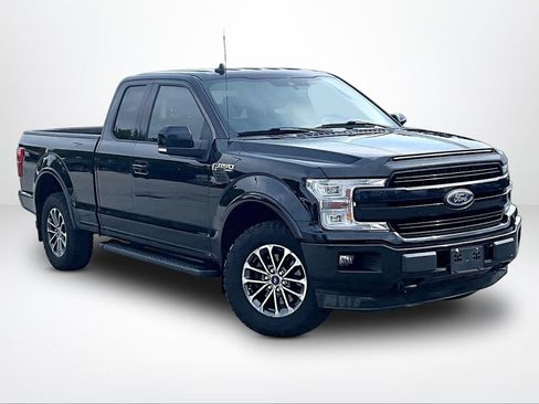 Used 2019 Ford F150 Lariat w/ Equipment Group 502A Luxury AWD/4WD image 13