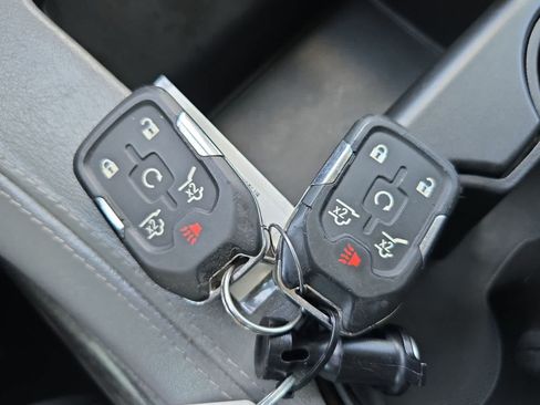 Used 2019 Chevrolet Suburban LT w/ Texas Edition Package RWD image 33