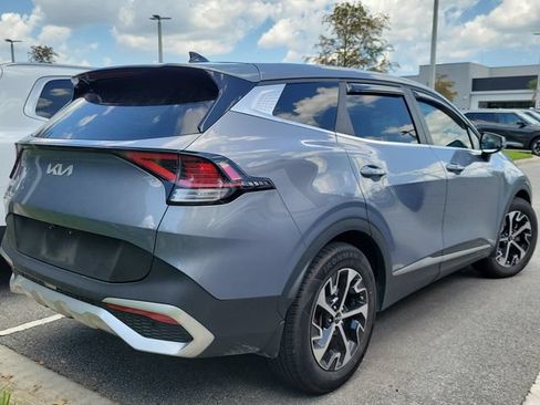 Certified 2024 Kia Sportage EX FWD image 3
