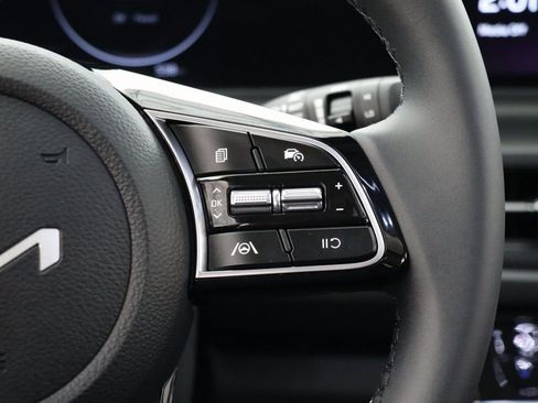 Used 2026 Kia Seltos EX w/ EX Sunroof Package image 19