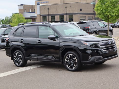 New 2026 Subaru Forester Touring AWD/4WD image 1