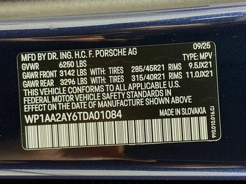 New 2026 Porsche Cayenne image 33