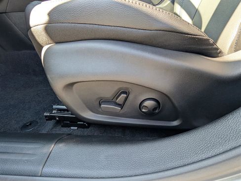 New 2025 Jeep Compass Limited w/ High Altitude Package image 15