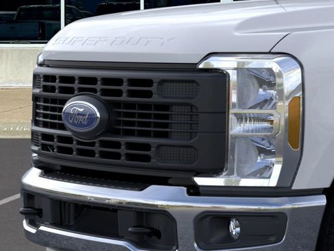 New 2026 Ford F350 XL image 17