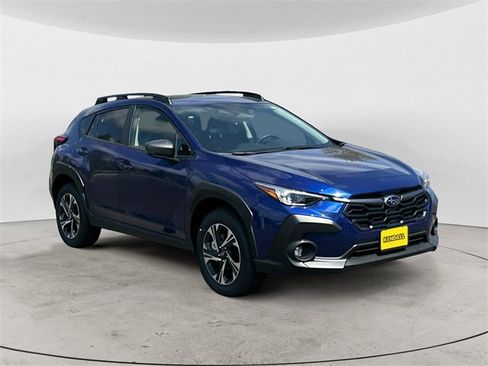 Used 2025 Subaru Crosstrek 2.0i Premium image 7