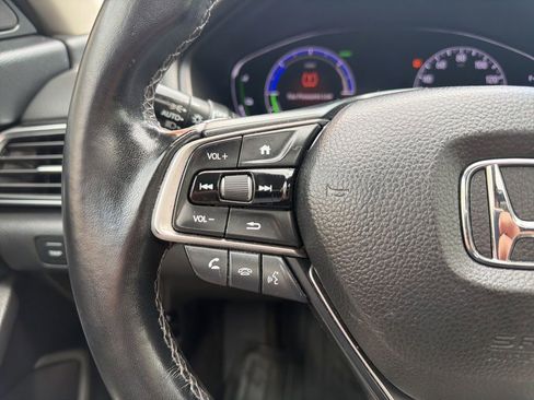 Used 2018 Honda Accord EX-L image 24