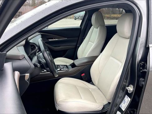 Used 2022 MAZDA CX-30 AWD 2.5 S w/ Premium Package image 25