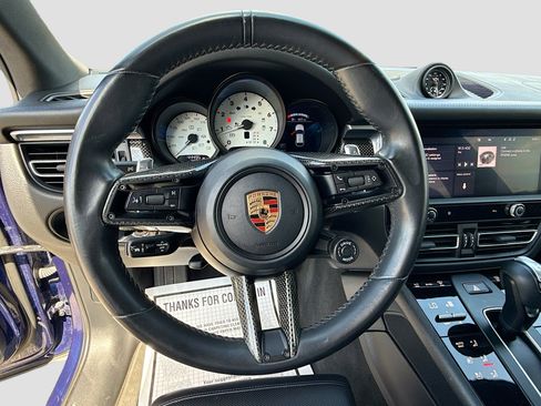 Used 2023 Porsche Macan S AWD/4WD image 38