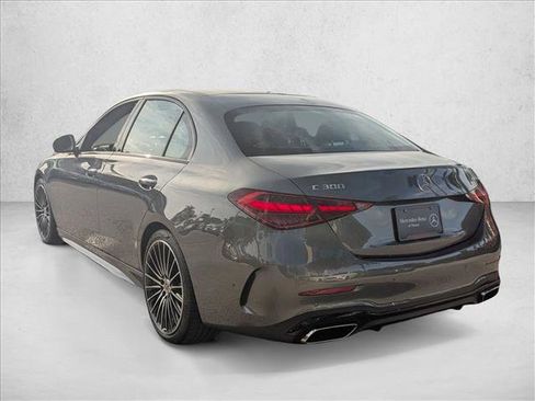 Used 2025 Mercedes-Benz C 300 4MATIC Sedan image 8