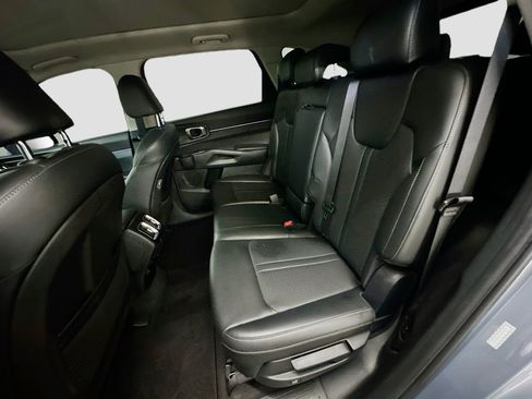 Used 2021 Kia Sorento S w/ Panoramic Sunroof Package AWD/4WD image 29