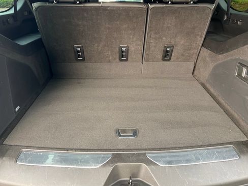 Used 2024 Cadillac Escalade ESV Sport AWD/4WD image 20