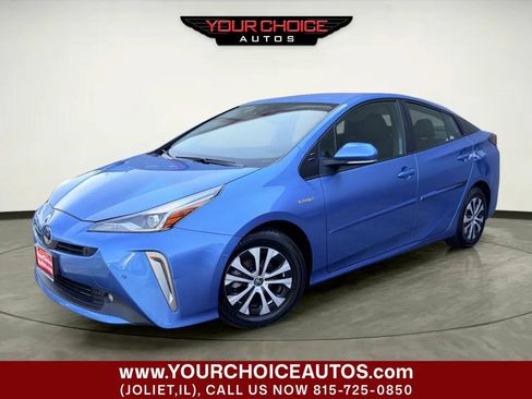 Used 2022 Toyota Prius LE AWD/4WD image 1