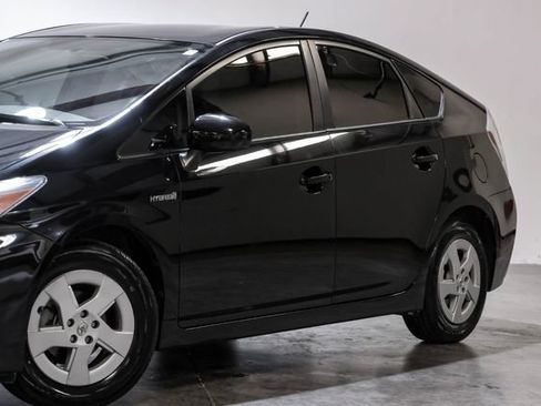 Used 2010 Toyota Prius One FWD image 7