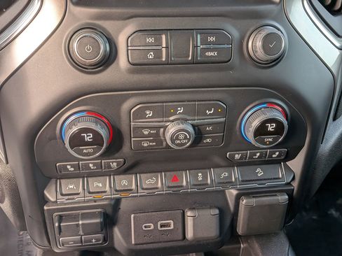 Used 2022 Chevrolet Silverado 1500 LTZ w/ LTZ Premium Texas Edition image 30