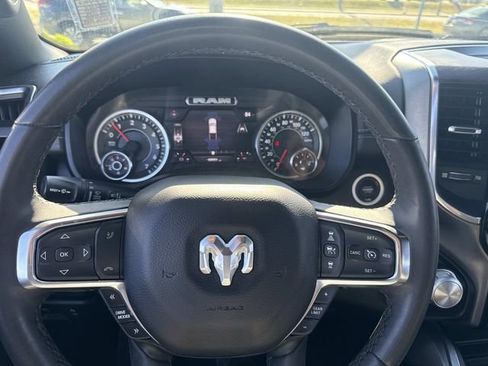 Used 2025 RAM 1500 Laramie AWD/4WD image 33
