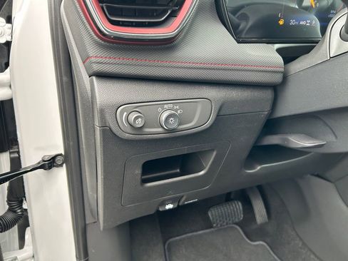 New 2025 Chevrolet TrailBlazer RS w/ Convenience Package image 21