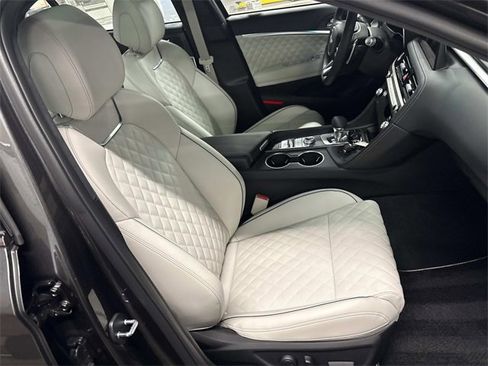 Used 2025 Genesis G70 3.3T Advanced w/ Sport Prestige Package image 28