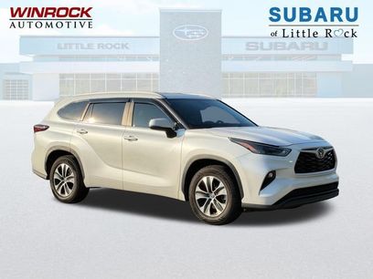 Used 2024 Toyota Highlander XLE