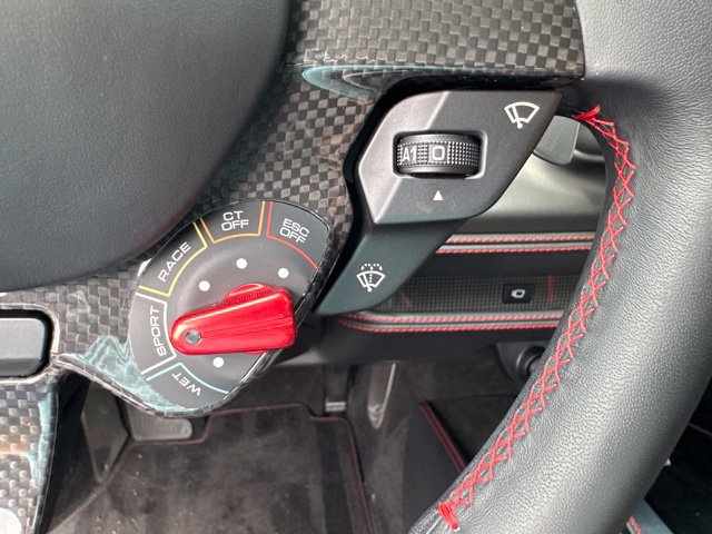 Used 2021 Ferrari F8 Tributo RWD image 27