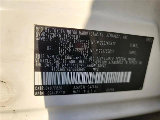 Used 2023 Toyota RAV4 LE AWD/4WD image 22