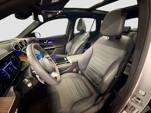 Certified 2025 Mercedes-Benz GLC 350e 4MATIC image 5
