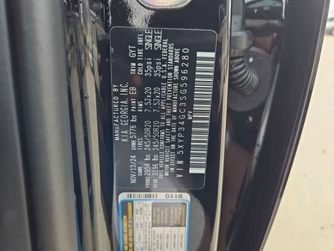 Certified 2025 Kia Telluride EX w/ EX Captain's Chair Package image 36