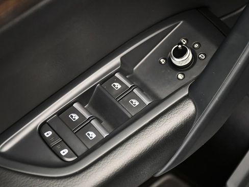 Certified 2023 Audi Q5 2.0T Premium w/ Convenience Package image 36