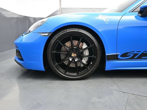 Used 2024 Porsche 718 Cayman GTS RWD image 4